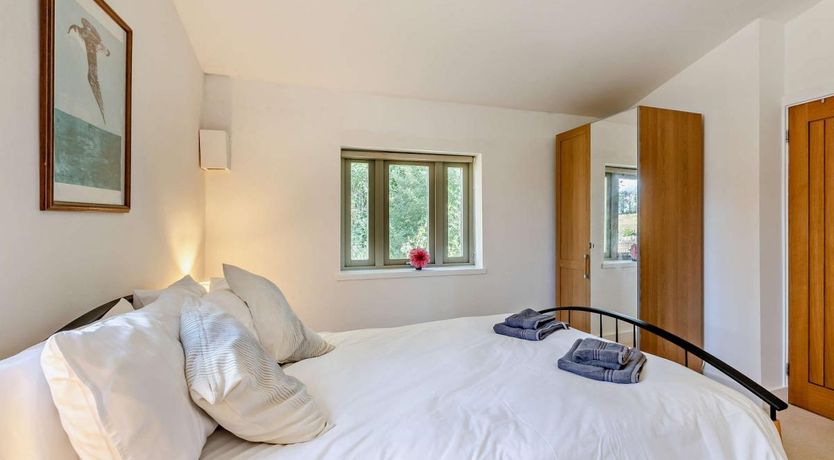 Photo of 2 Bed in Luppitt