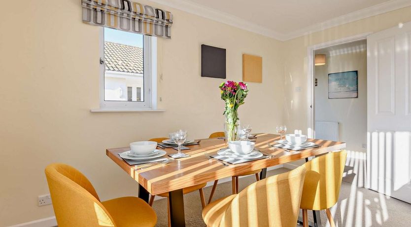 Photo of 3 Bed in Mudeford