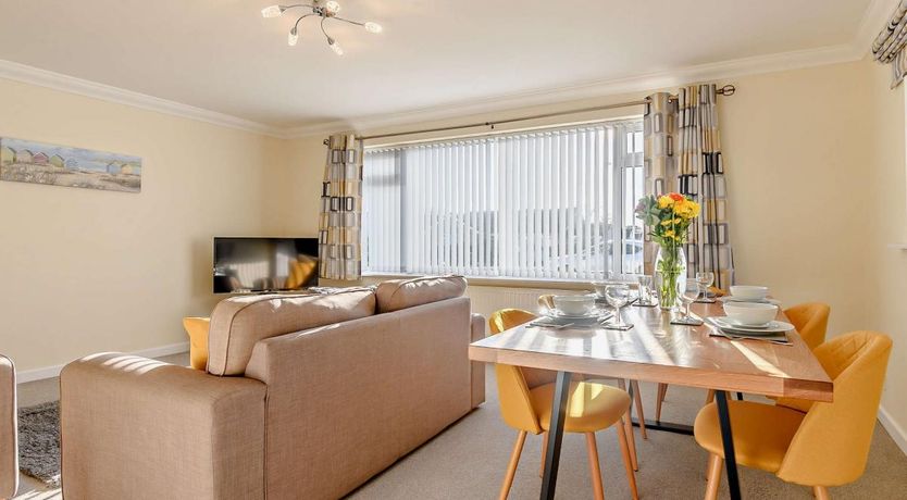 Photo of 3 Bed in Mudeford