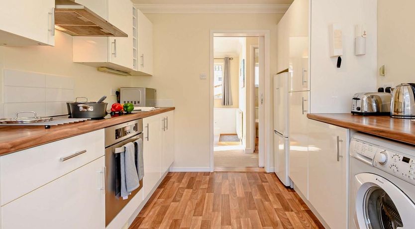 Photo of 3 Bed in Mudeford