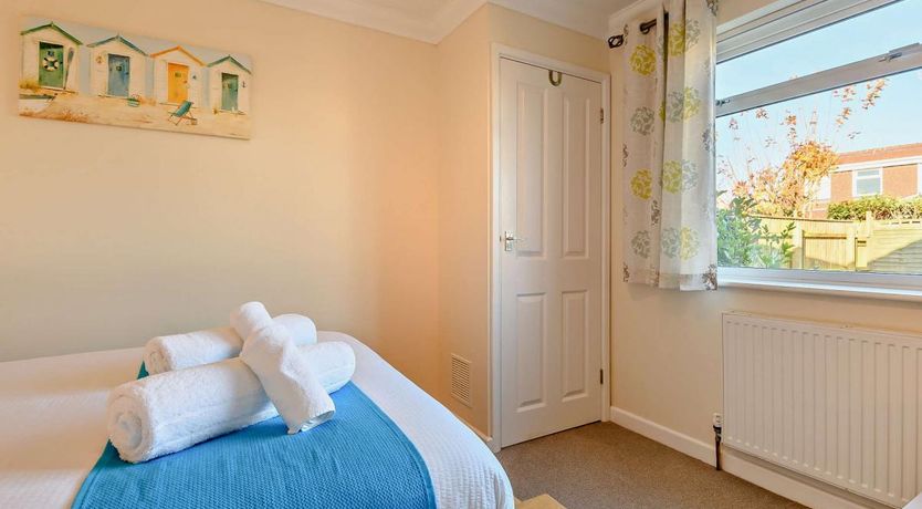 Photo of 3 Bed in Mudeford