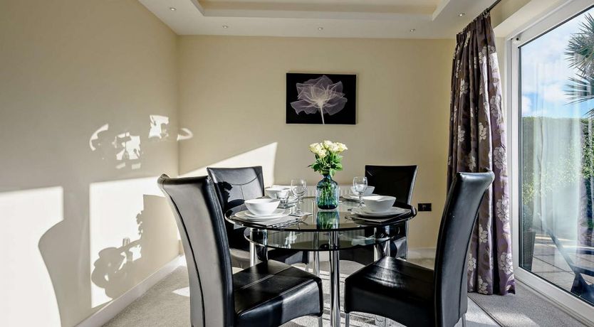 Photo of 2 Bed in Mudeford