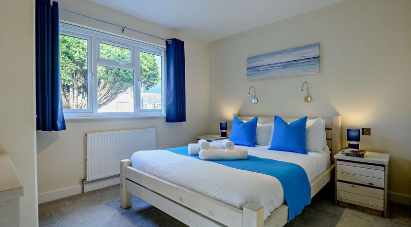 Photo of 2 Bed in Mudeford