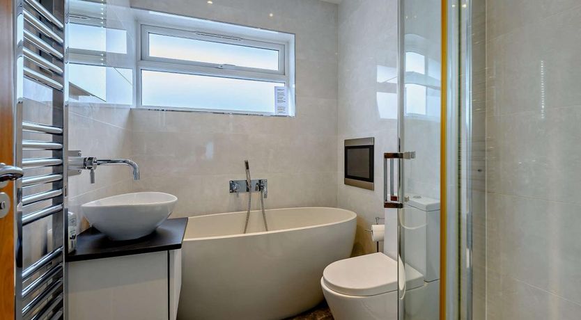 Photo of 2 Bed in Mudeford