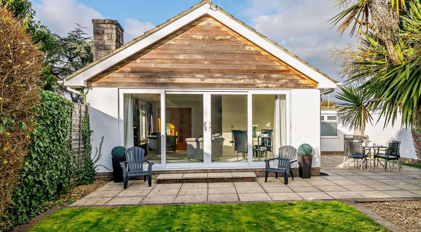 Photo of 2 Bed in Mudeford