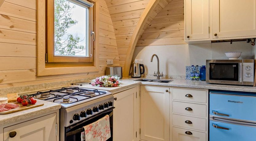 Photo of 1 Bed in Sheinton