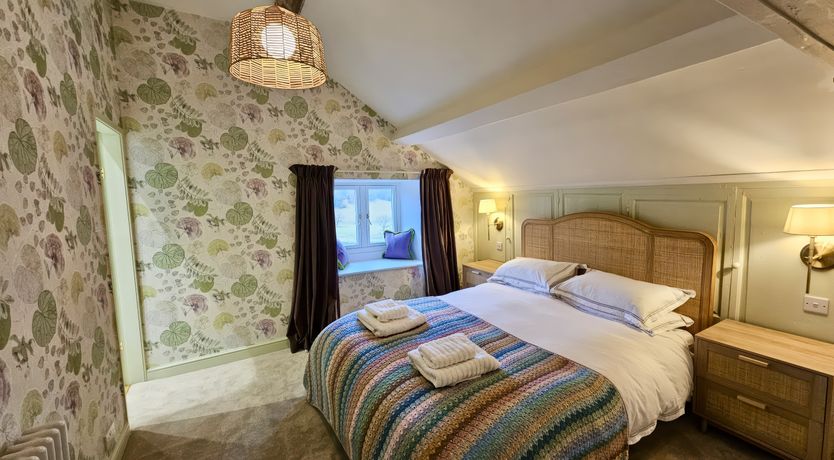 Photo of Penny Bridge House