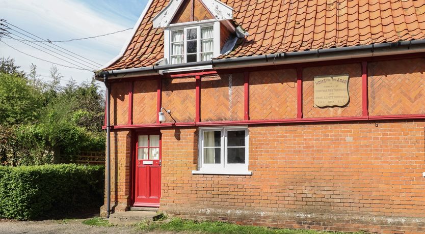 Photo of 2 The Almshouses