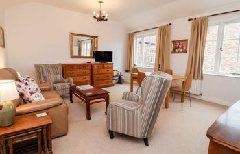 6 Granary Court Apartment