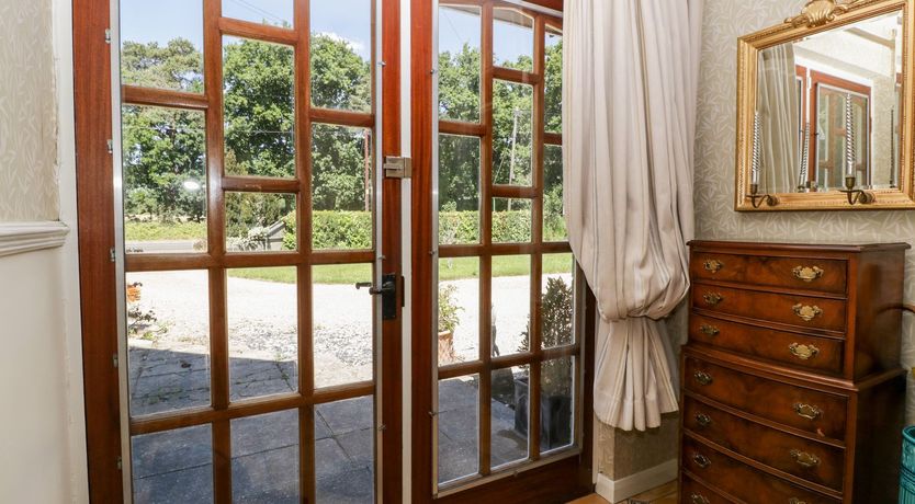 Photo of 2 Heath Cottages