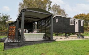 Photo of Dragonfly Shepherd's Hut