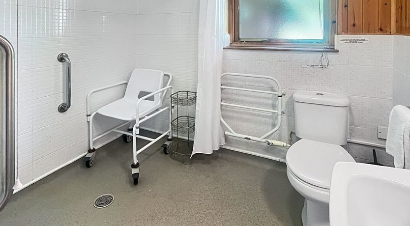 Photo of Holly Lodge 4 Bedrooms, Minehead