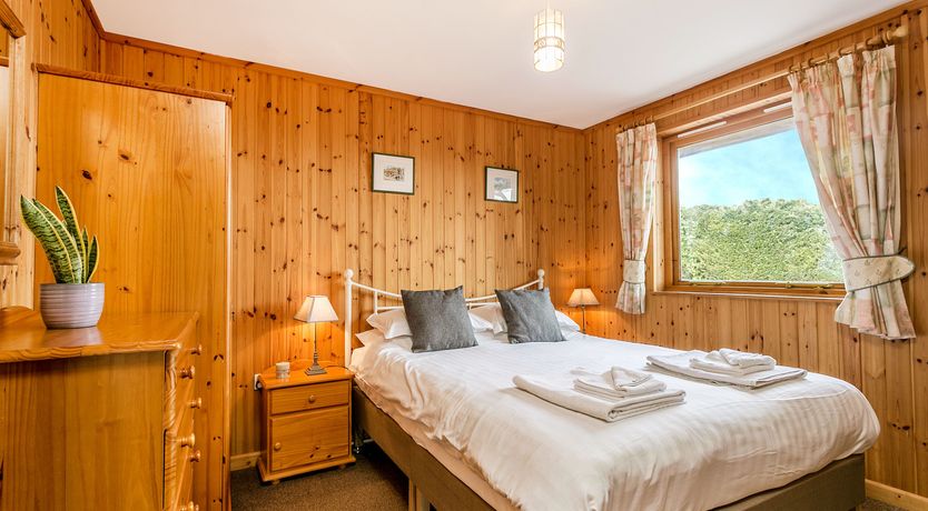 Photo of Holly Lodge 4 Bedrooms, Minehead