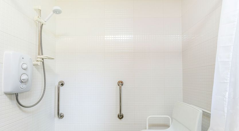 Photo of Holly Lodge 4 Bedrooms, Minehead