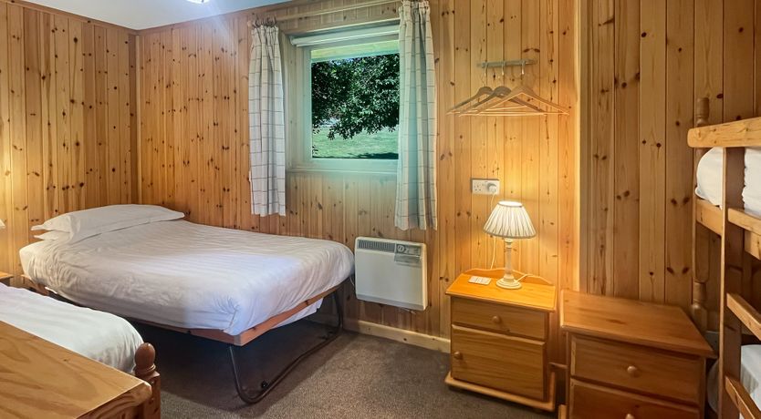 Photo of Holly Lodge 4 Bedrooms, Minehead