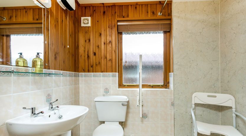 Photo of Cherry Tree Lodge ♿