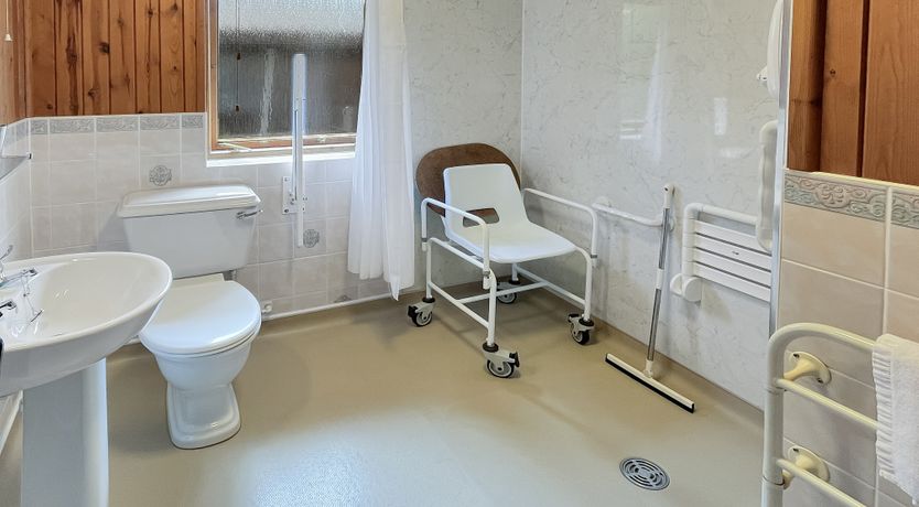 Photo of Cherry Tree Lodge ♿