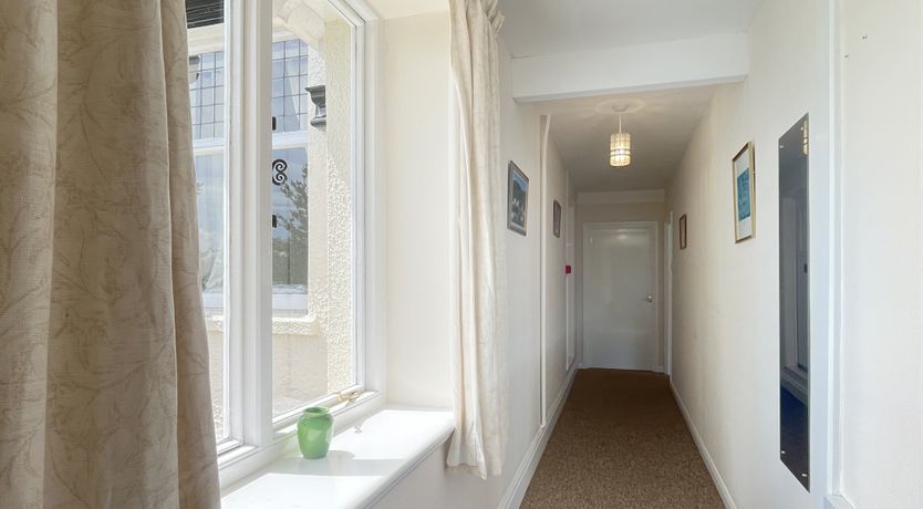 Photo of April Cottage, Woodcombe