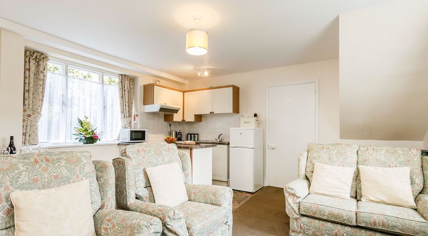 Photo of April Cottage, Woodcombe