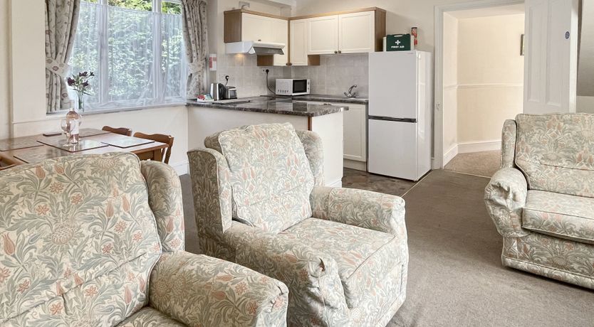 Photo of April Cottage, Woodcombe