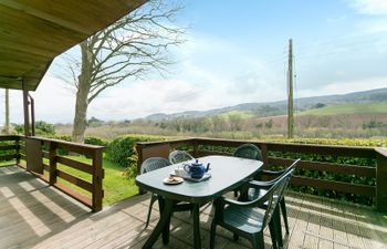 Holly Lodge 3 Bedrooms Holiday Cottage