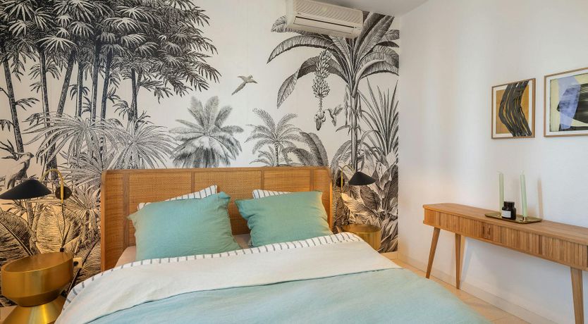 Photo of Southern Shadow