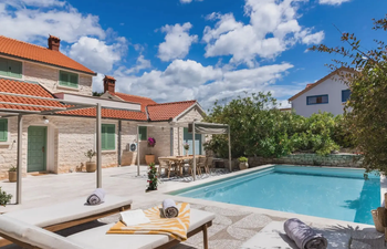 Southern Melody Holiday Home