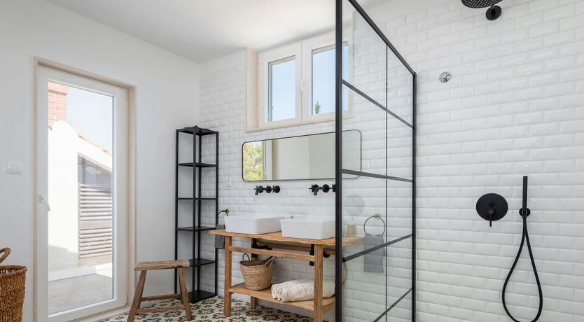 Photo of Southern Shadow