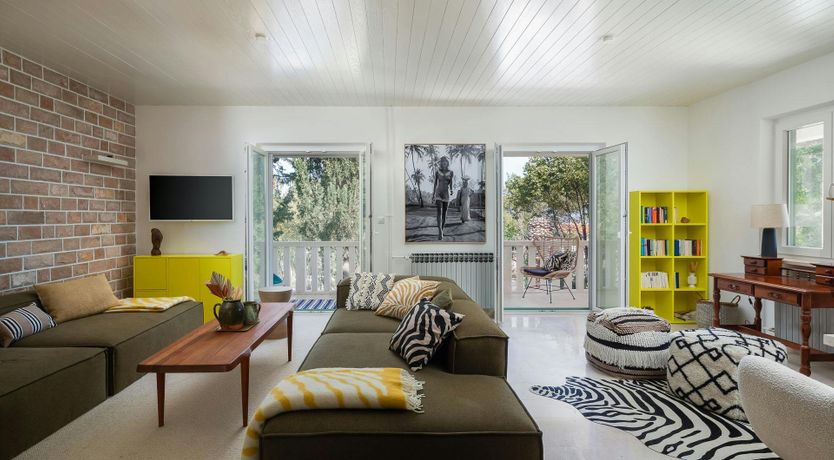 Photo of Southern Shadow