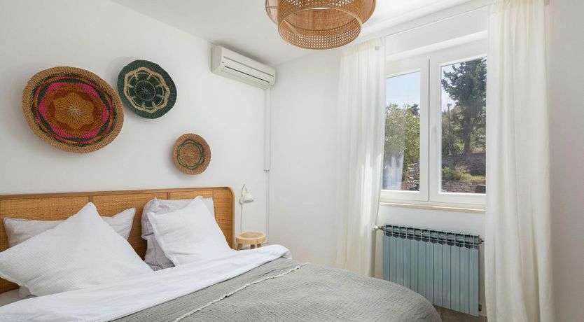 Photo of Southern Shadow