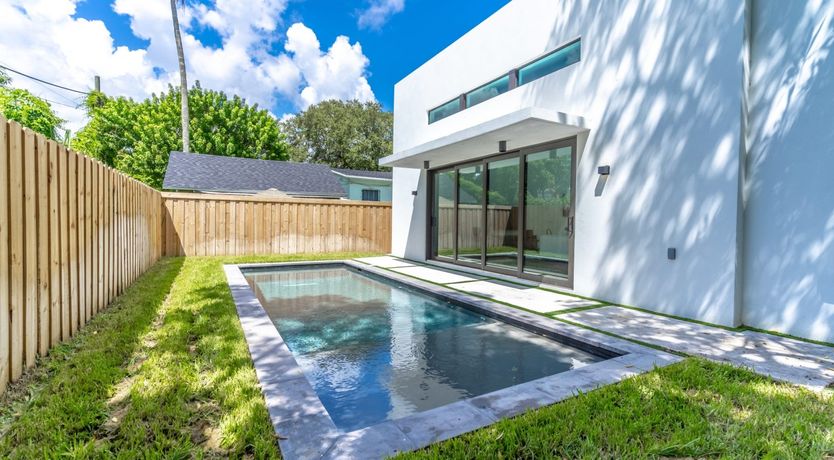 Photo of Miami Moderno