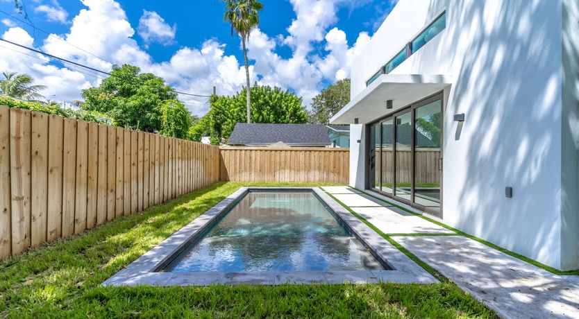 Photo of Miami Moderno