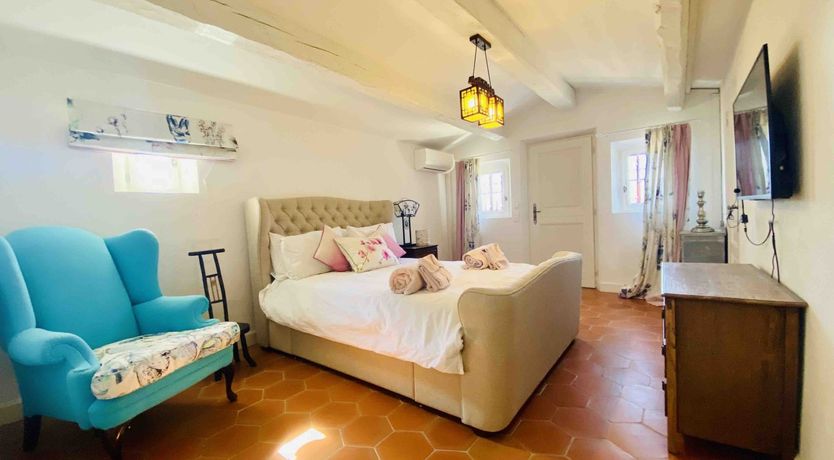 Photo of Watercoloured Sun