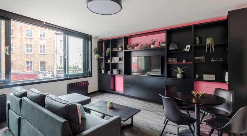 Photo of Neon on Neon