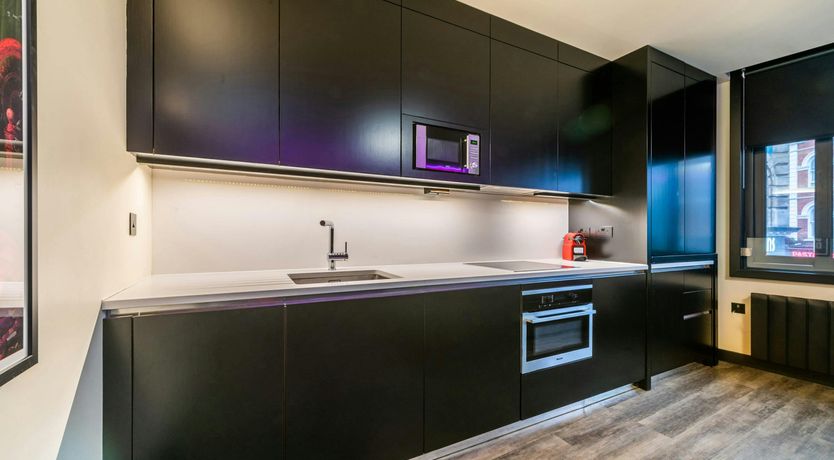 Photo of Neon on Neon