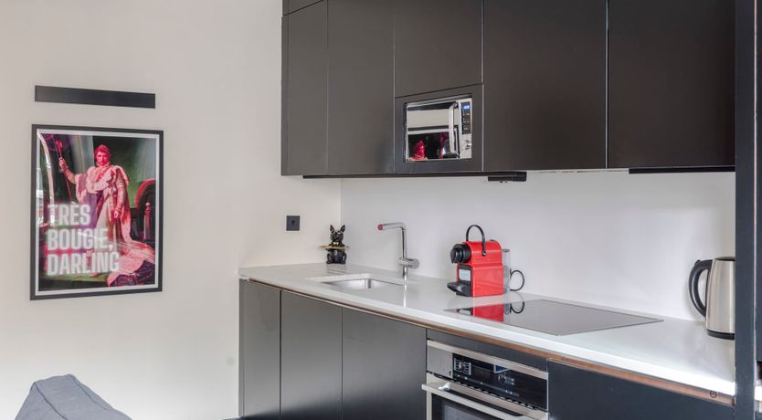 Photo of Neon on Neon