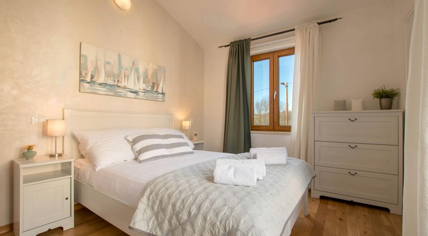 Photo of Spring in the Sun