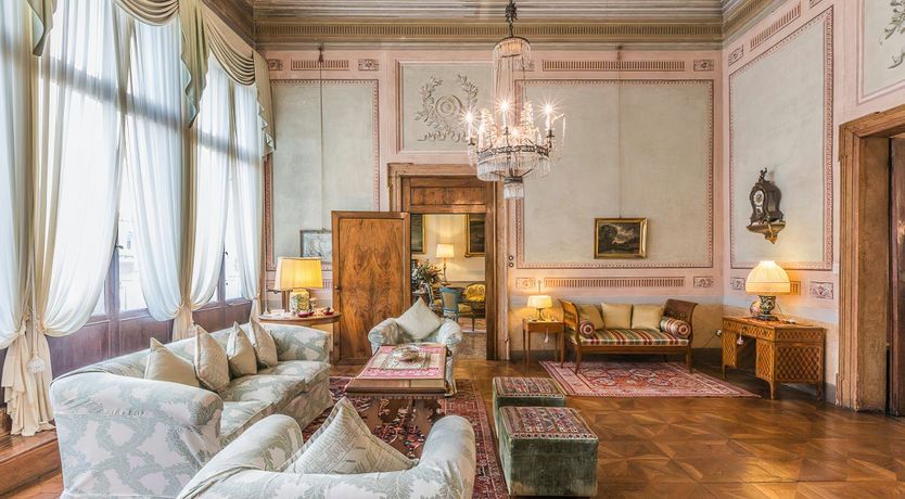 Photo of Venetian Breeze