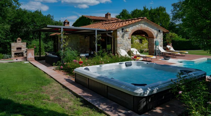 Photo of The Tuscan Vine