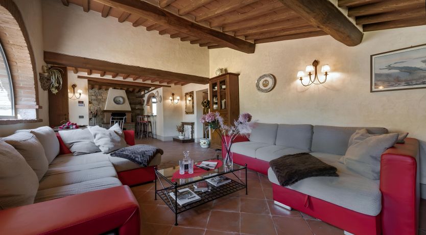 Photo of The Tuscan Vine