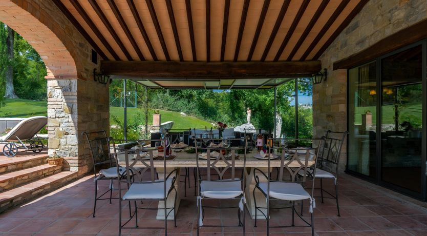 Photo of The Tuscan Vine