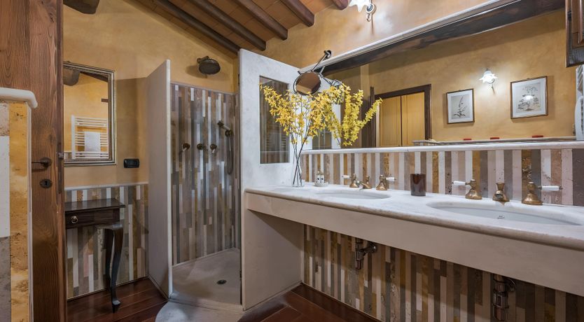 Photo of The Tuscan Vine