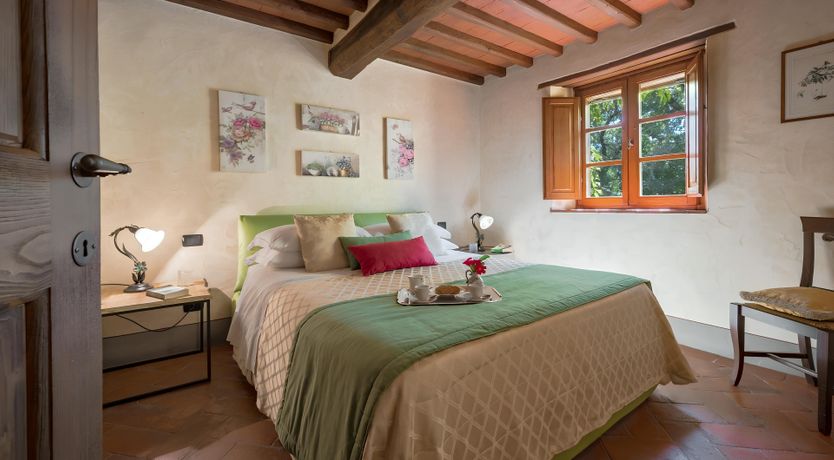 Photo of The Tuscan Vine