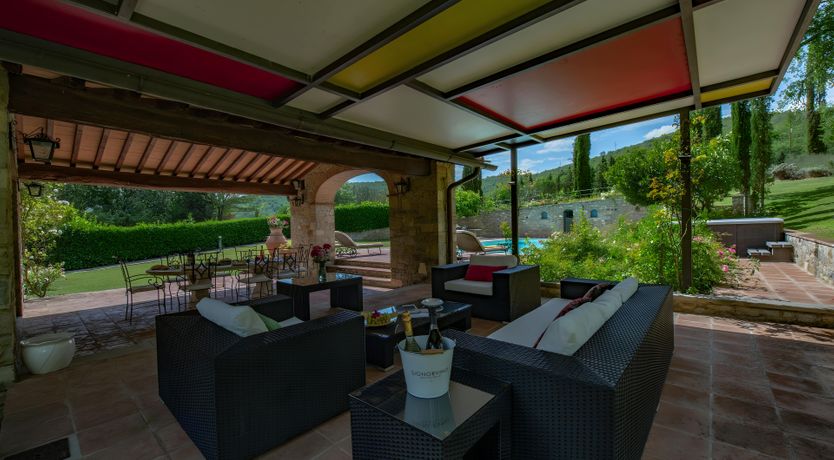 Photo of The Tuscan Vine