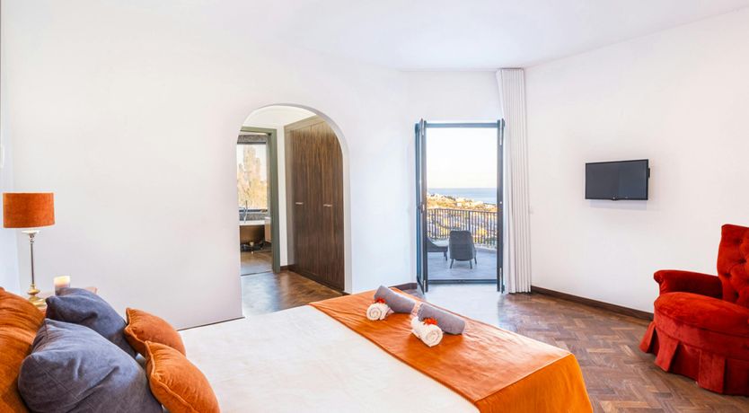 Photo of Sunlight Swirls