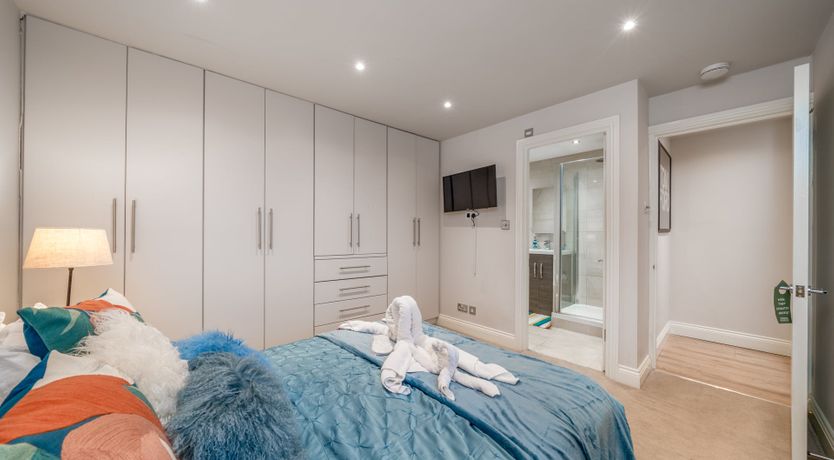 Photo of Gilded Gardens