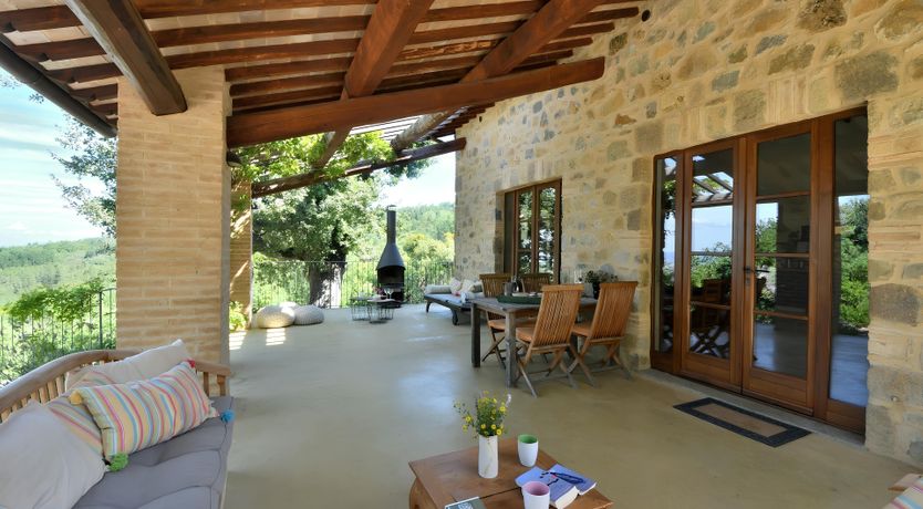 Photo of The Italian Rose