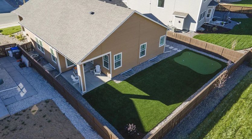 Photo of Suburban Flight