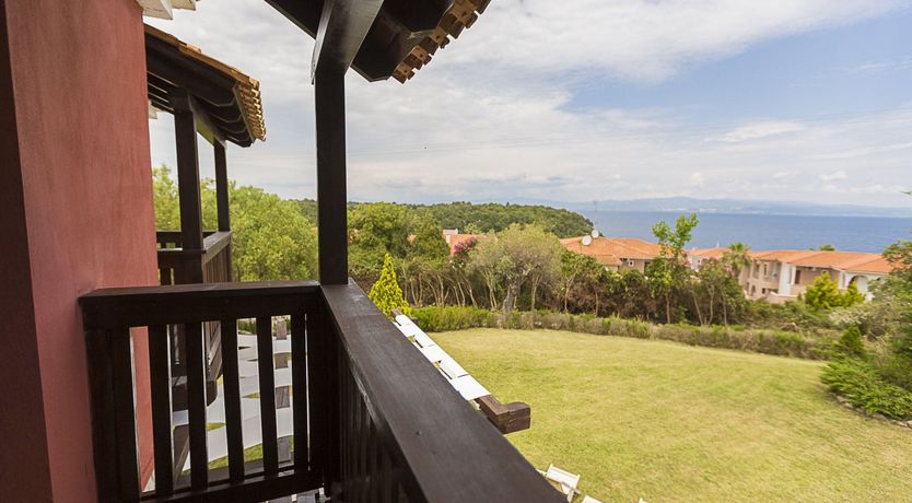 Photo of Nestled in the Sun