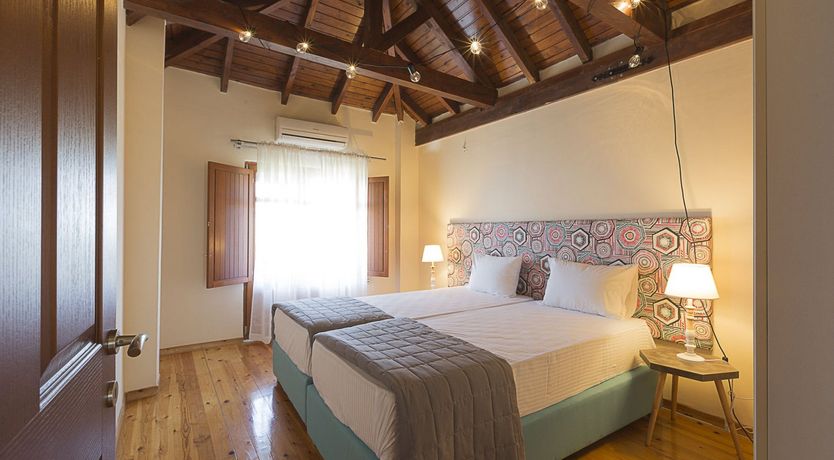 Photo of Nestled in the Sun